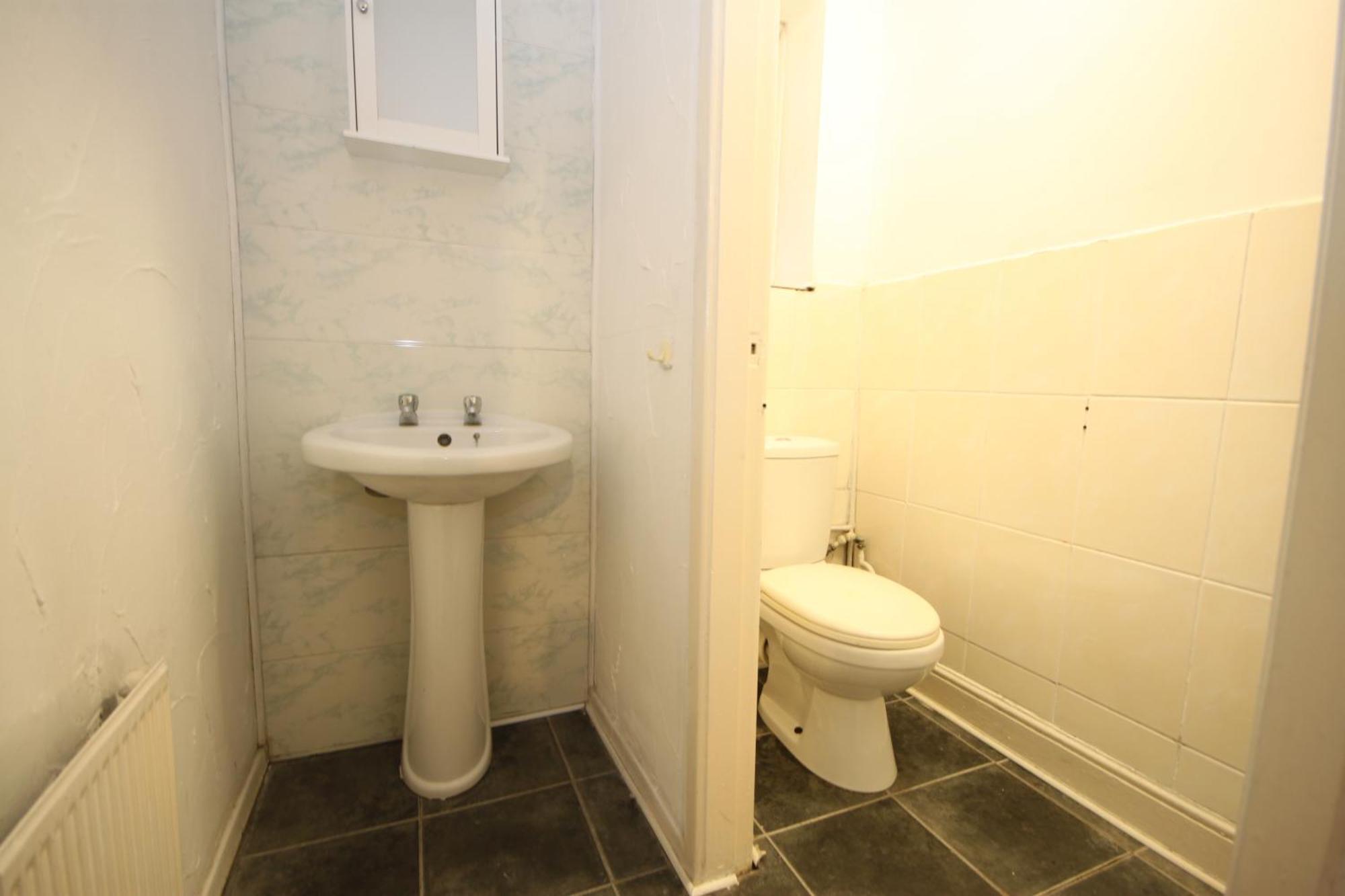 Barton Seaview, Self Catering Studio Apartments, Promenade & Central Beach Location, Families, Couples Or 23 Years Plus Only, Free Parking Blackpool Exterior foto
