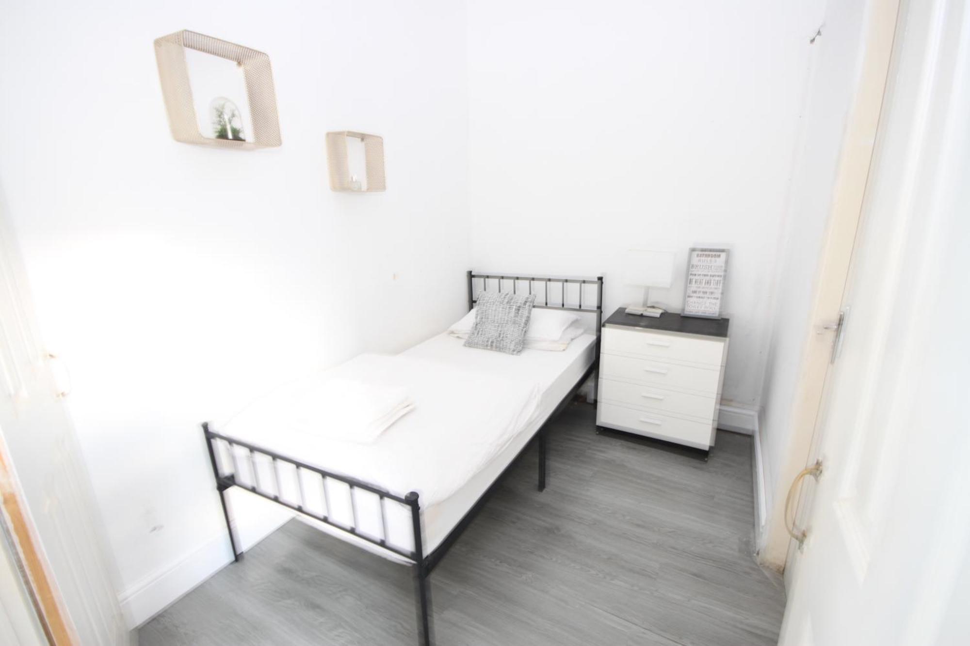Barton Seaview, Self Catering Studio Apartments, Promenade & Central Beach Location, Families, Couples Or 23 Years Plus Only, Free Parking Blackpool Quarto foto